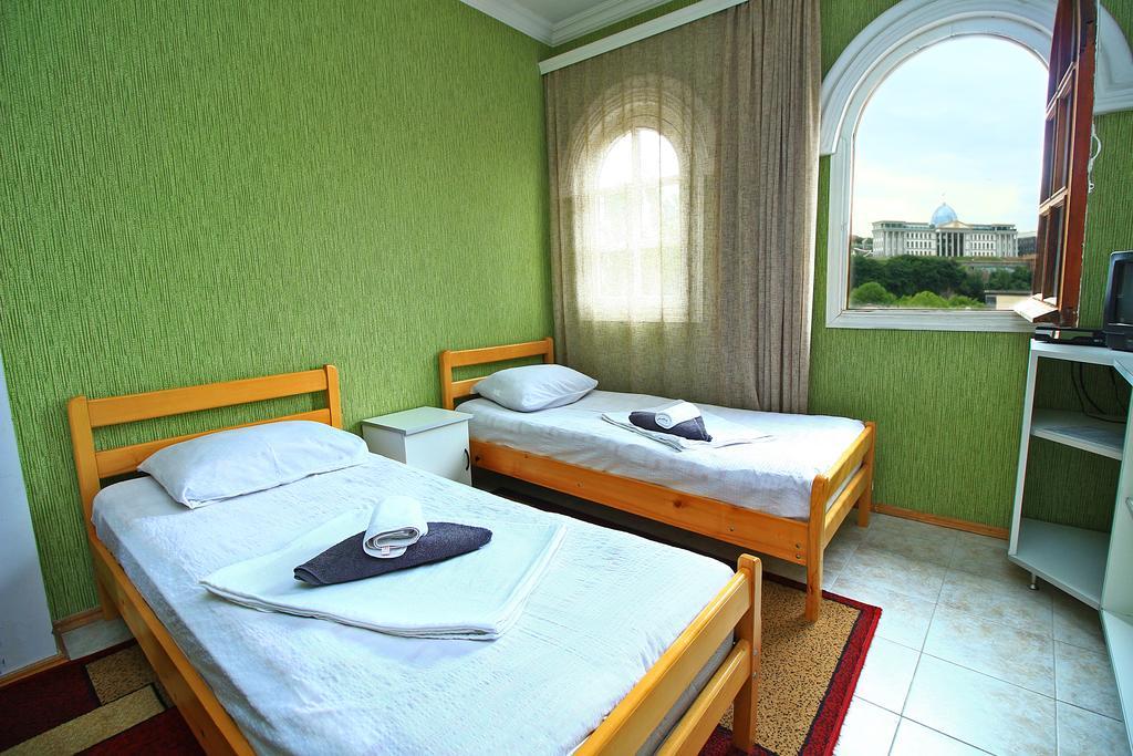 Babilina Hotel Tbilisi Esterno foto