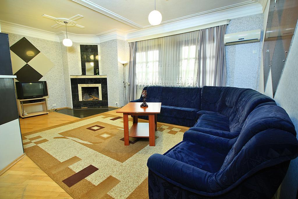 Babilina Hotel Tbilisi Esterno foto