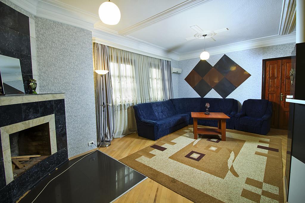Babilina Hotel Tbilisi Esterno foto