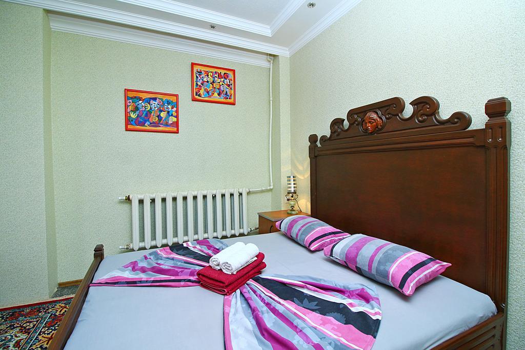 Babilina Hotel Tbilisi Esterno foto
