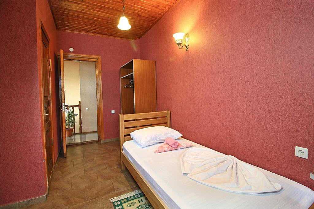 Babilina Hotel Tbilisi Esterno foto
