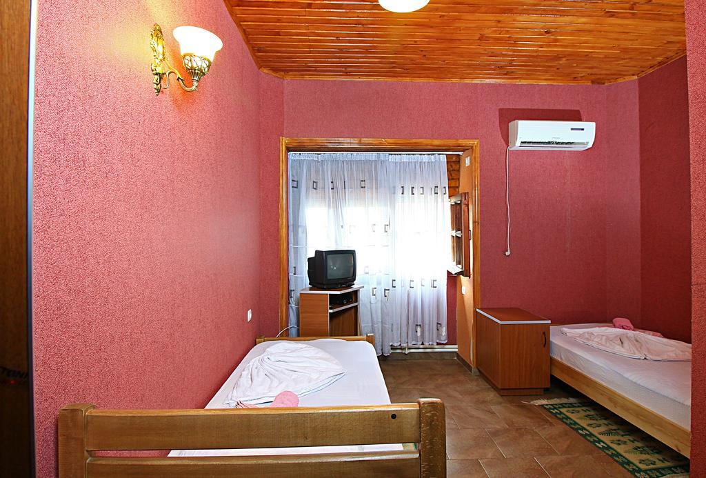 Babilina Hotel Tbilisi Esterno foto