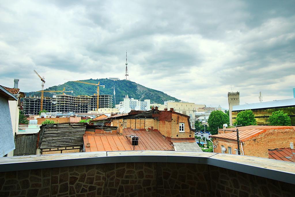Babilina Hotel Tbilisi Esterno foto