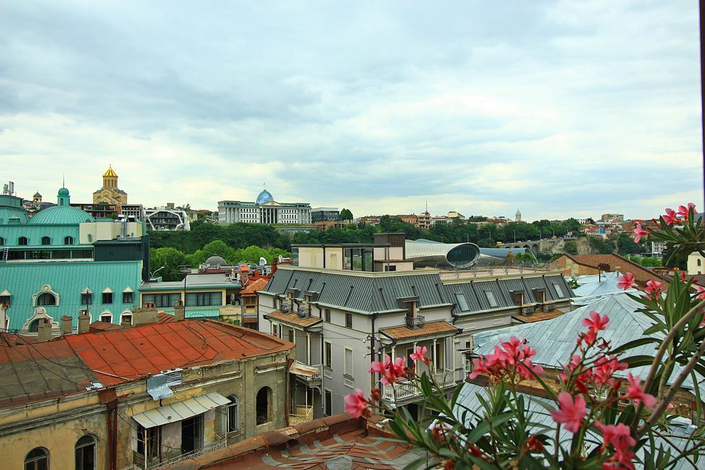 Babilina Hotel Tbilisi Esterno foto