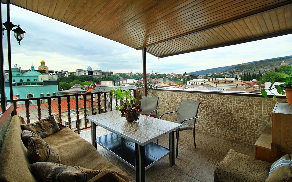 Babilina Hotel Tbilisi Esterno foto