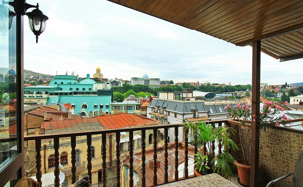 Babilina Hotel Tbilisi Esterno foto
