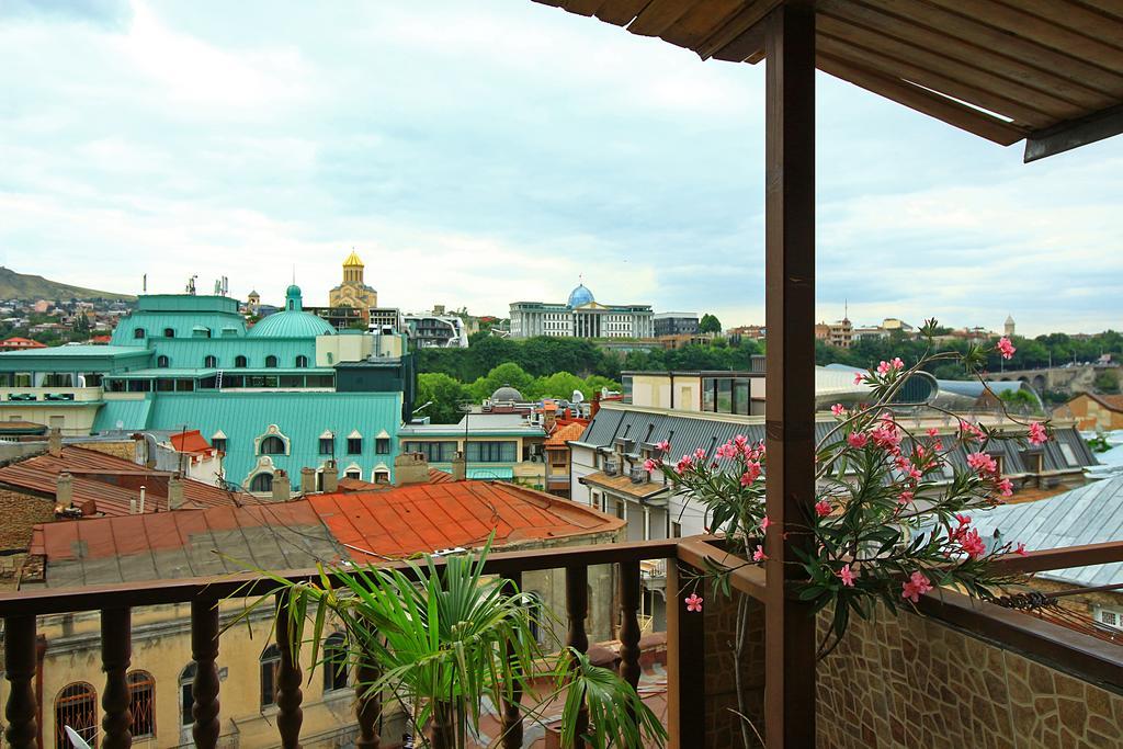 Babilina Hotel Tbilisi Esterno foto